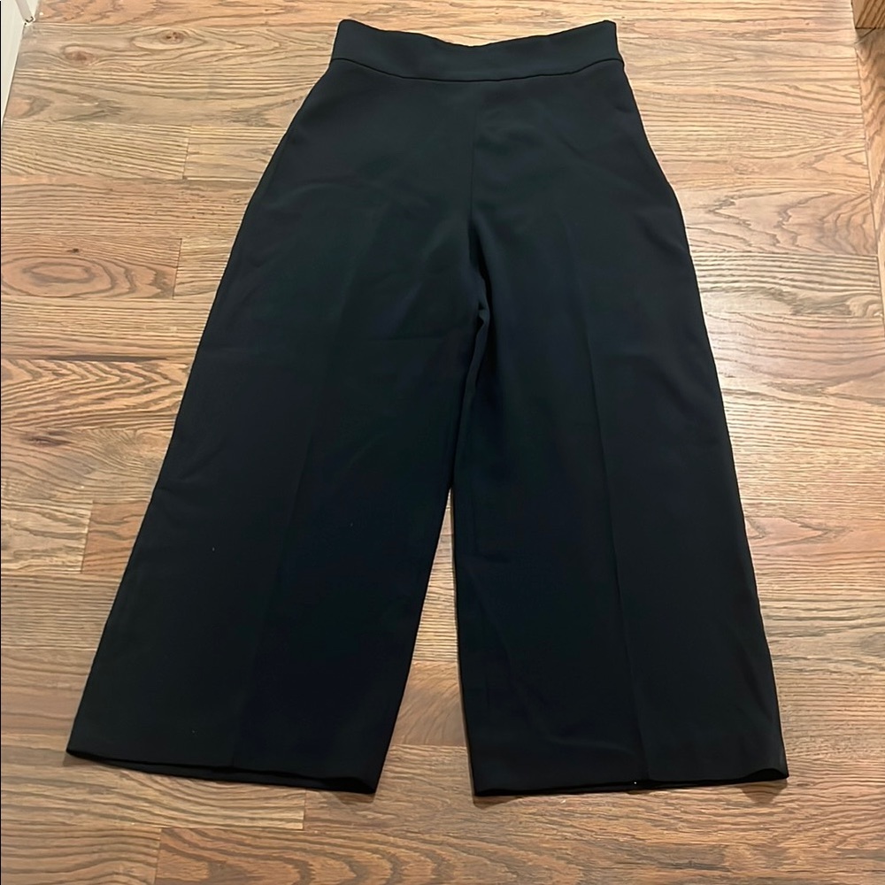 Zara High-waisted emerald green cropped pant size S